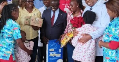 Wareng Powerhouse House Group Brings Smiles to MTRH Pediatric Patients